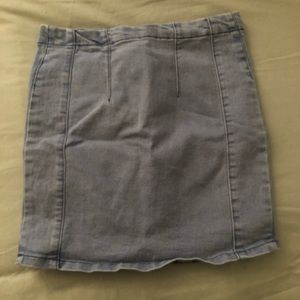 Brandy Melville Raquel/ Justine skirt